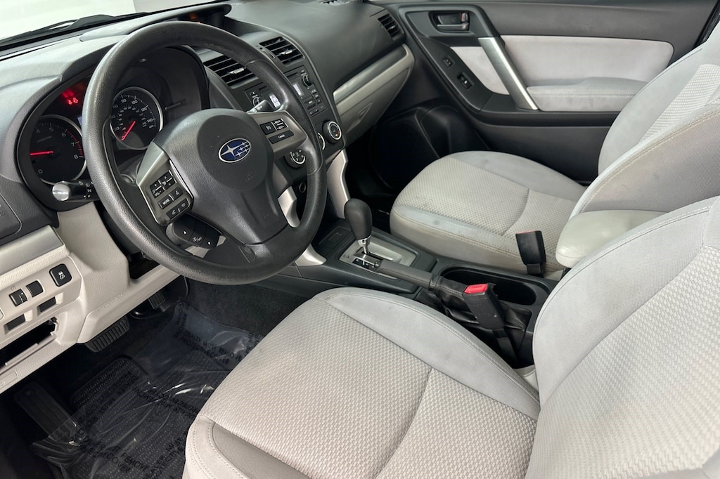 Used 2015 Subaru Forester 2.5i w/Alloy Wheel Package SUV