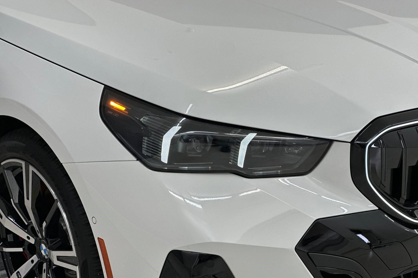 2026 BMW 5 Series 530i - Photo 10