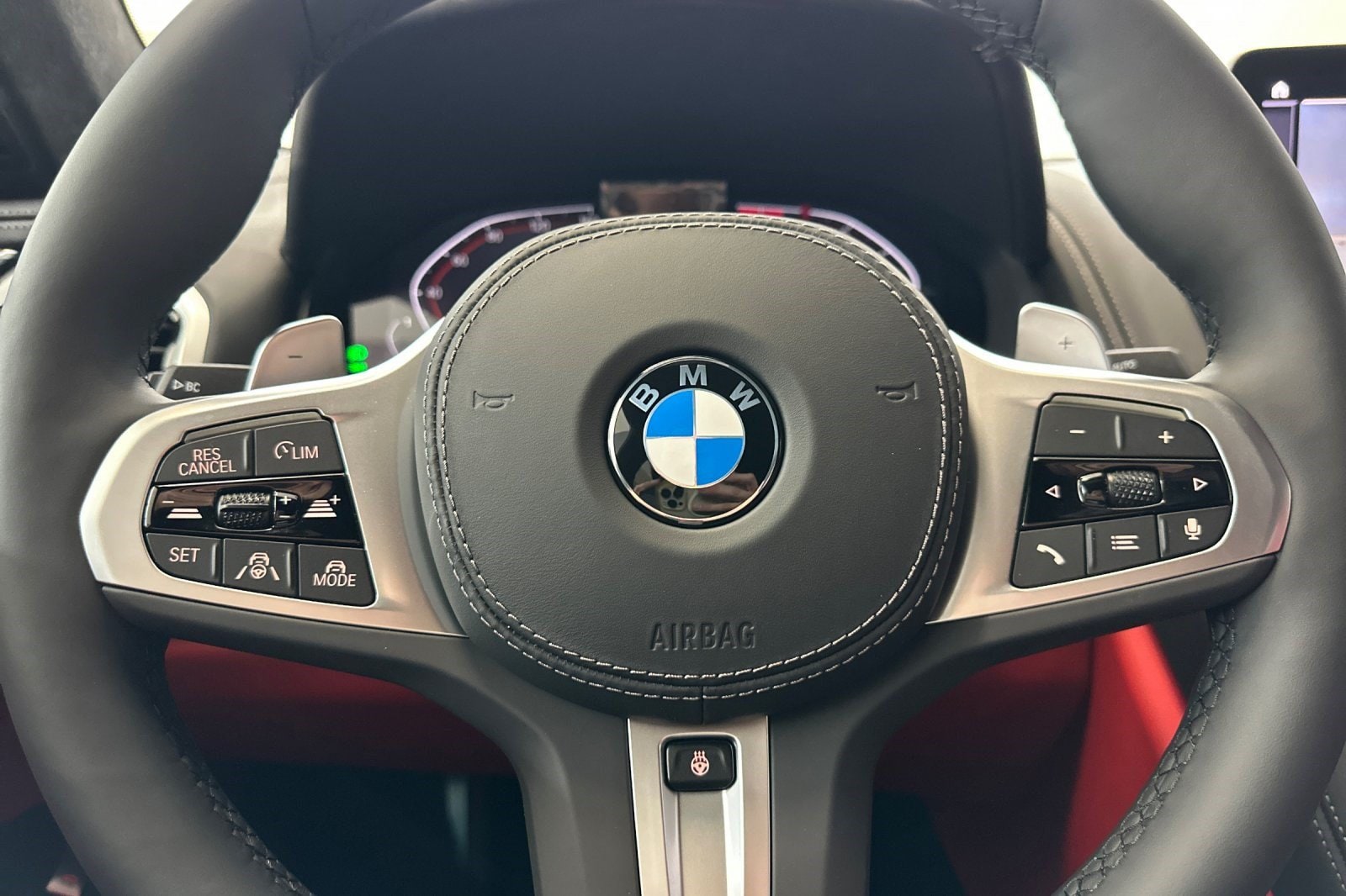 2026 BMW 8 Series 840i - Photo 16