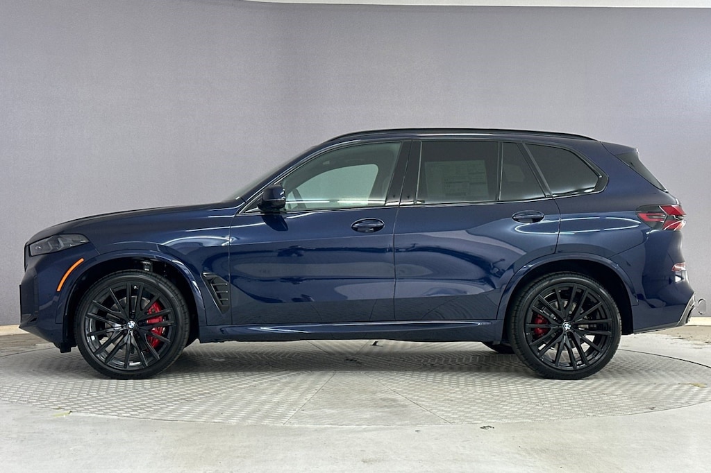 New 2026 BMW X5 sDrive40i SUV