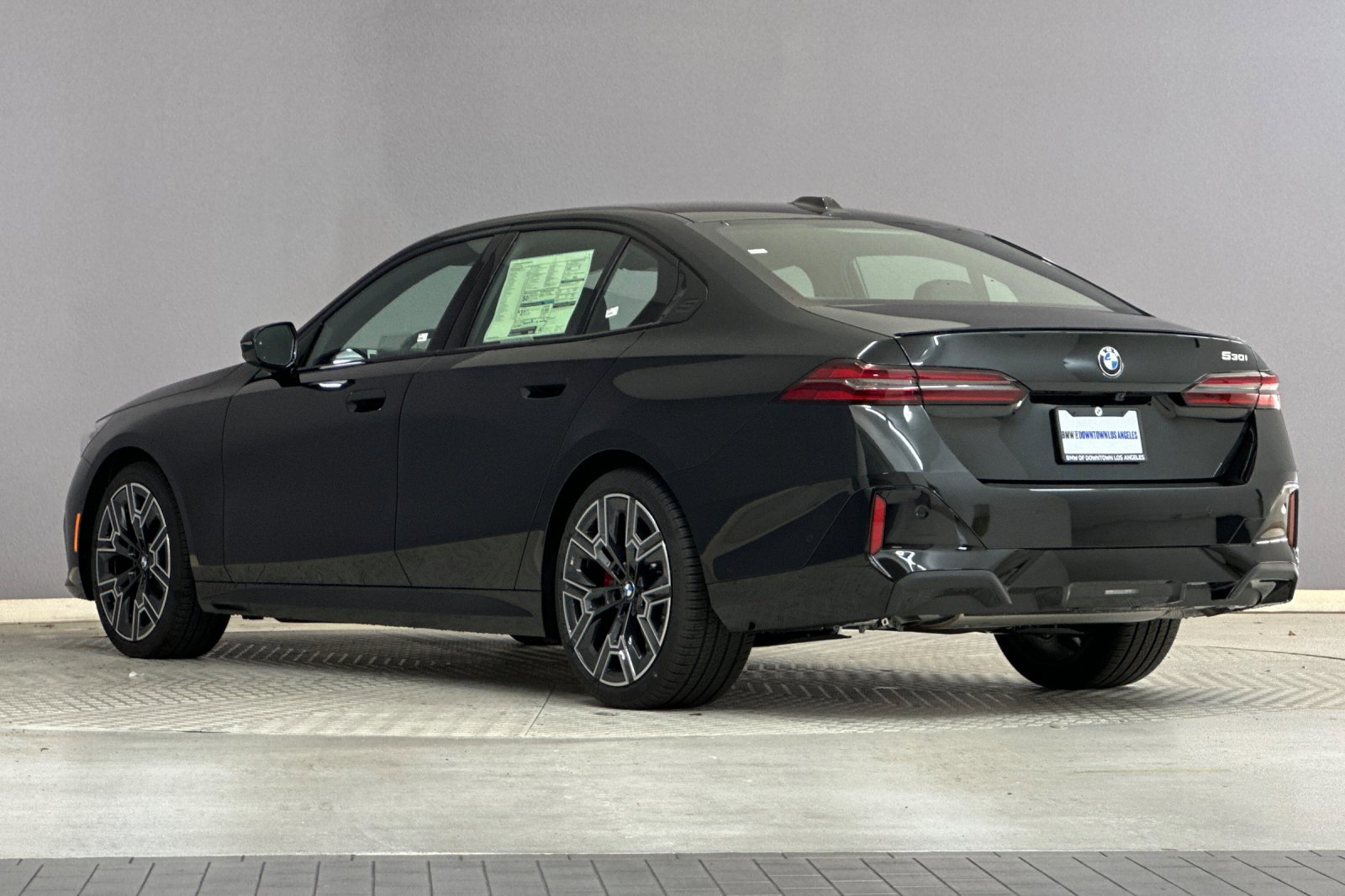 2026 Bmw 530i Sedan photo 3
