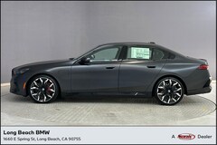 2026 BMW 550e xDrive Sedan