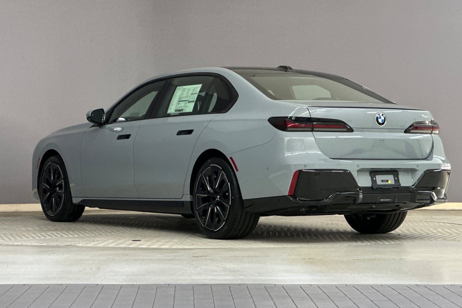 2026 BMW 7 Series 740i