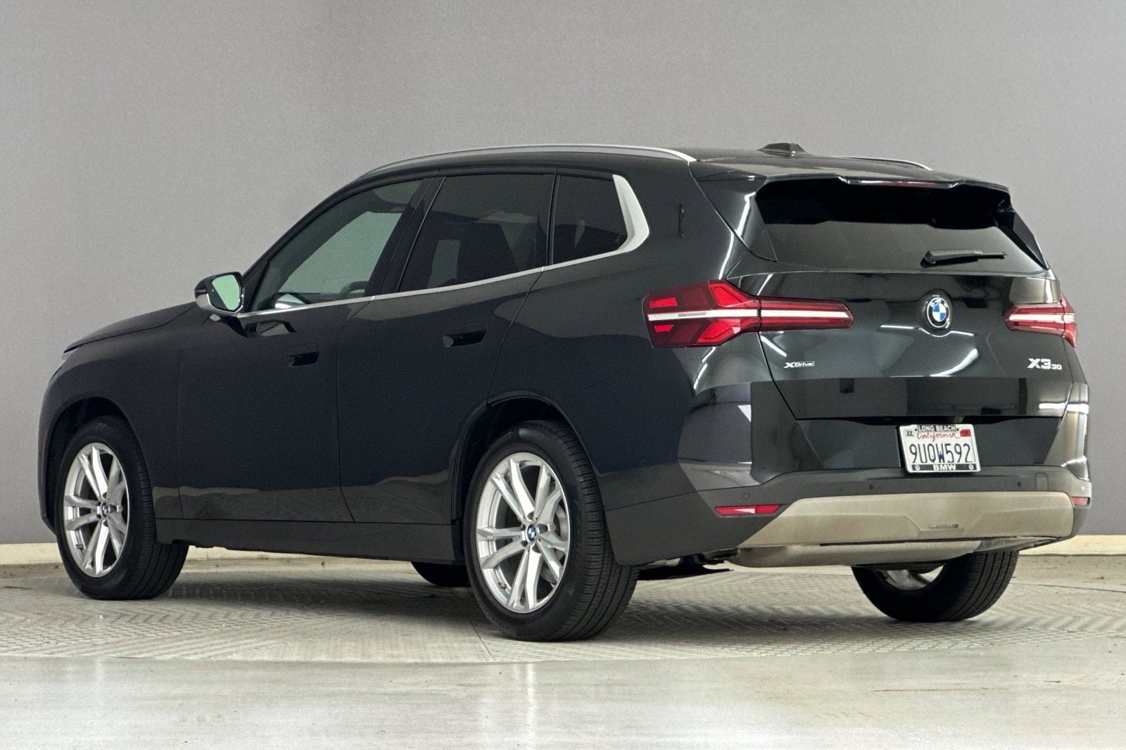 2025 BMW X3 30 xDrive photo 2