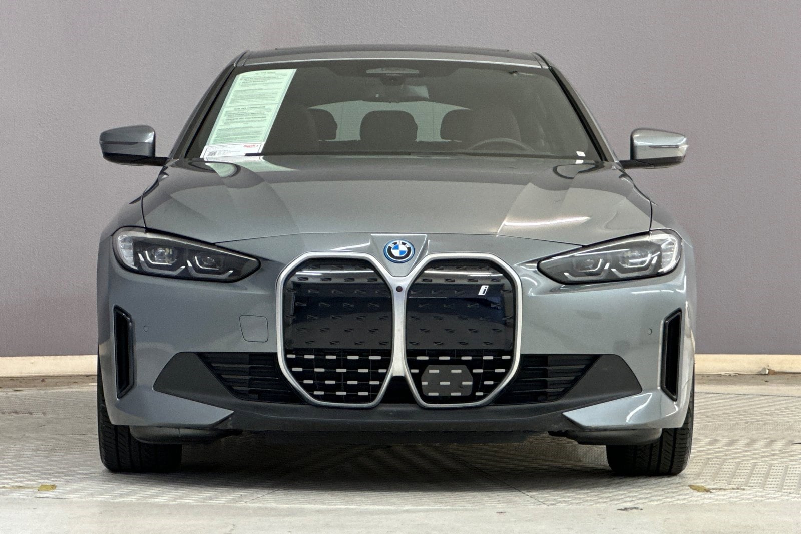 2023 BMW i4 eDrive35 photo 4