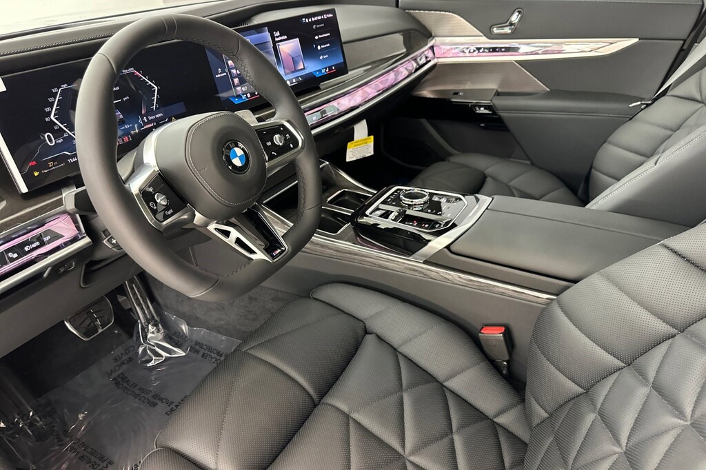 New 2026 BMW 740i Sedan