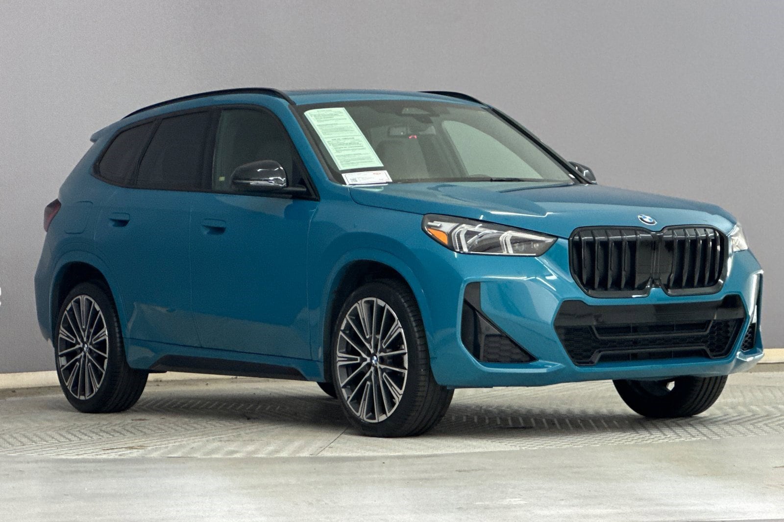 2023 BMW X1 xDrive28i photo 5