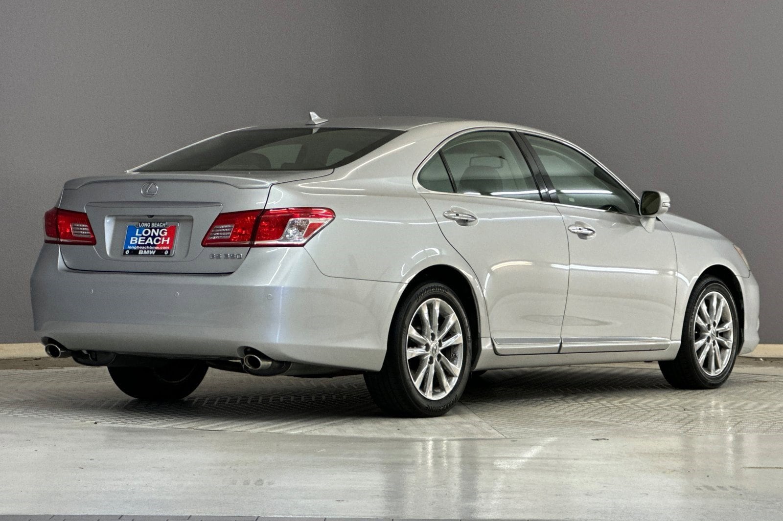 2011 LEXUS ES 350 Base photo 3