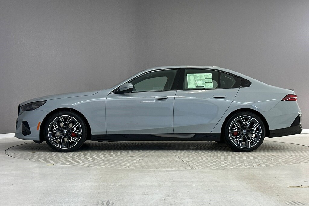 New 2027 BMW 530i Sedan