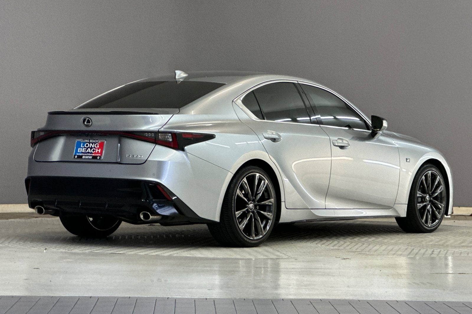 2023 LEXUS IS 350 F SPORT photo 3