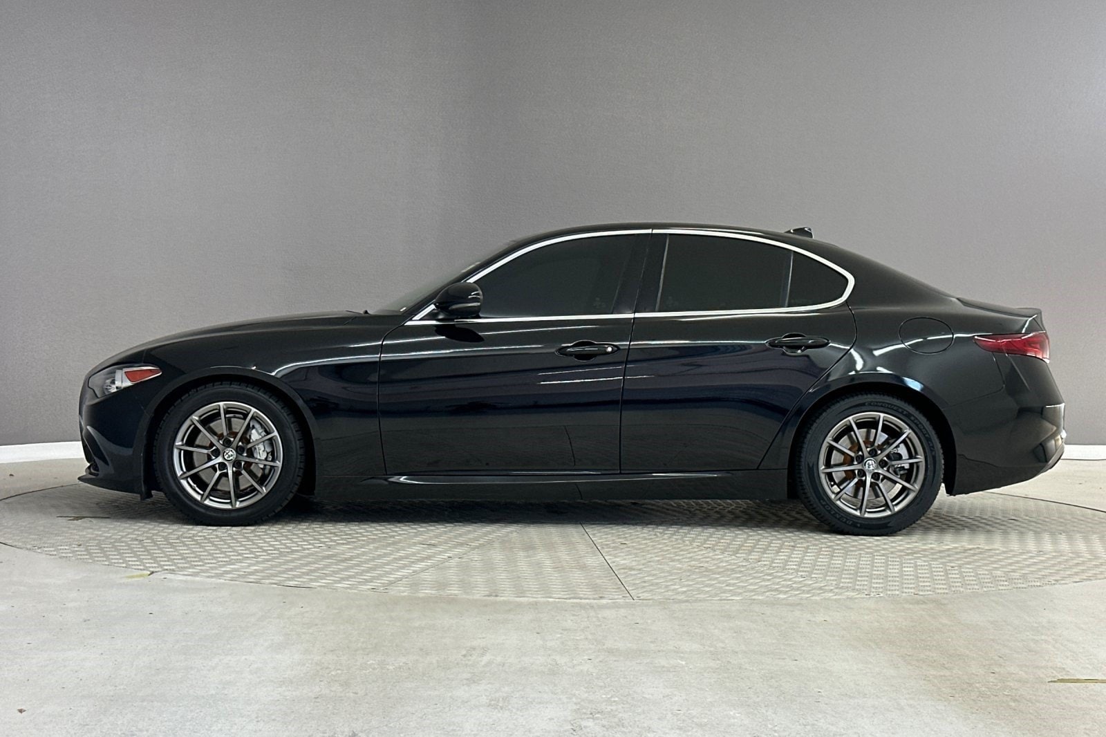 Used 2020 Alfa Romeo Giulia Base with VIN ZARFAMAN2L7629530 for sale in Long Beach, CA