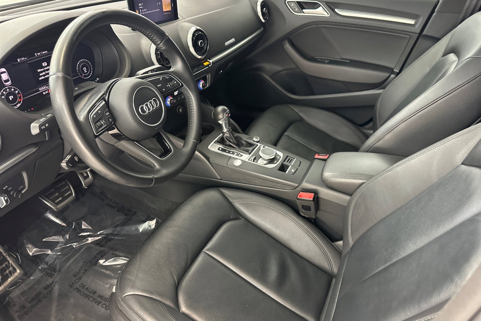 2017 Audi A3 Quattro Premium Plus photo 4