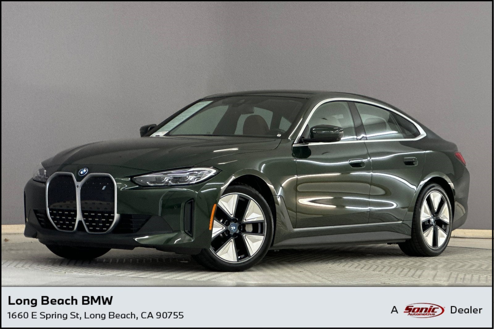 2023 BMW i4 eDrive35's photo