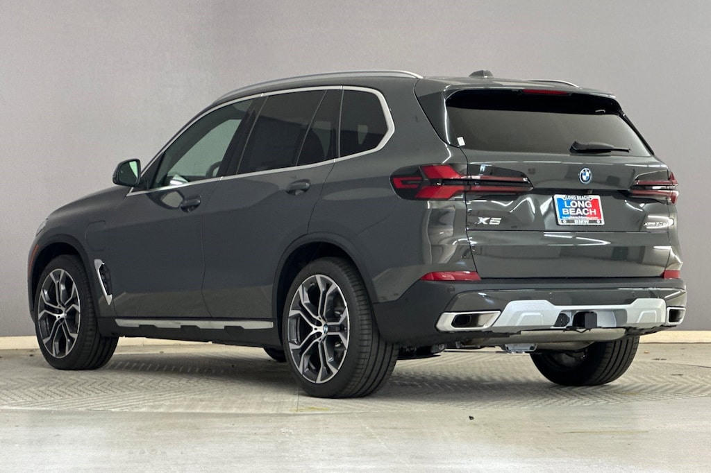 New 2026 BMW X5 PHEV xDrive50e SUV