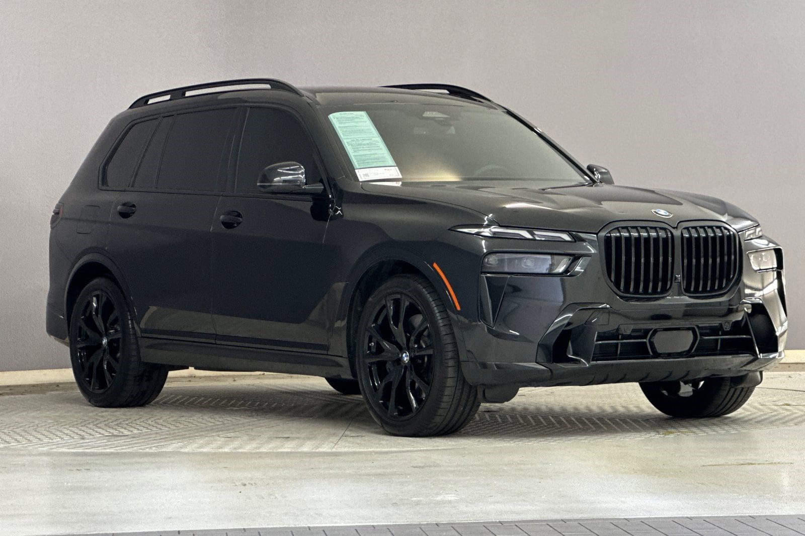 2025 BMW X7 xDrive40i photo 5