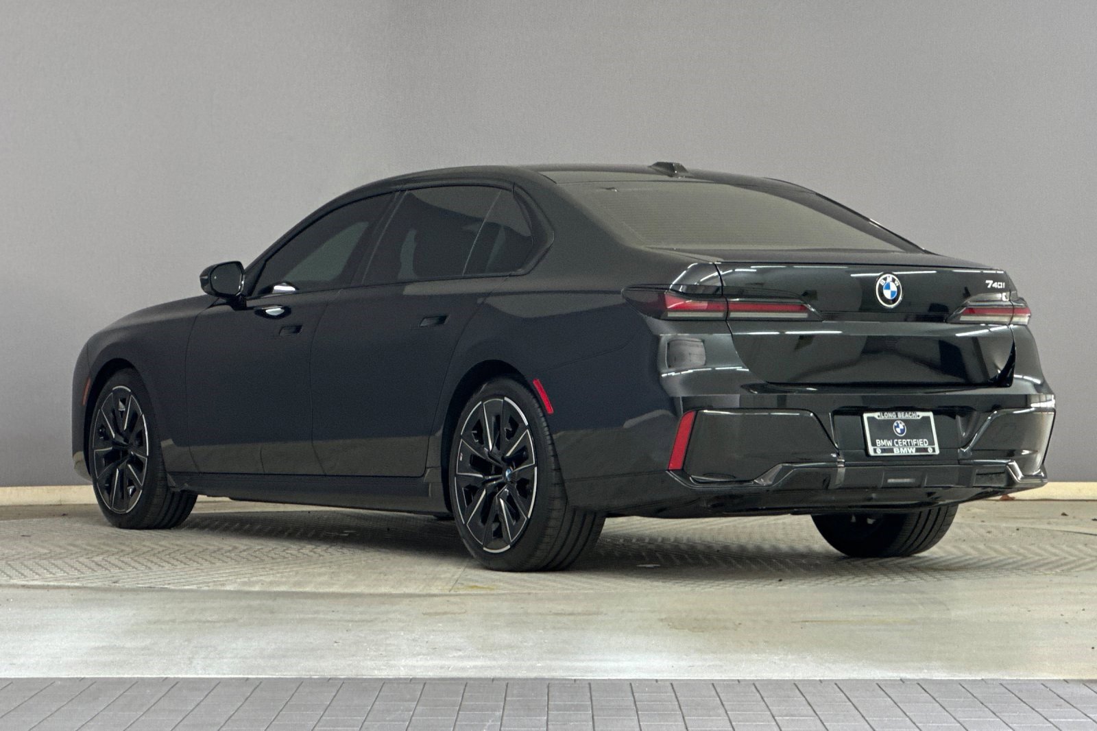 2025 Bmw 740i photo 3