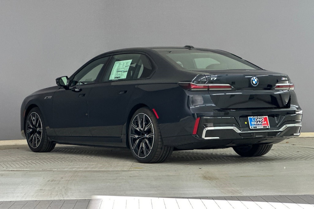 New 2026 BMW i7 M70 Sedan