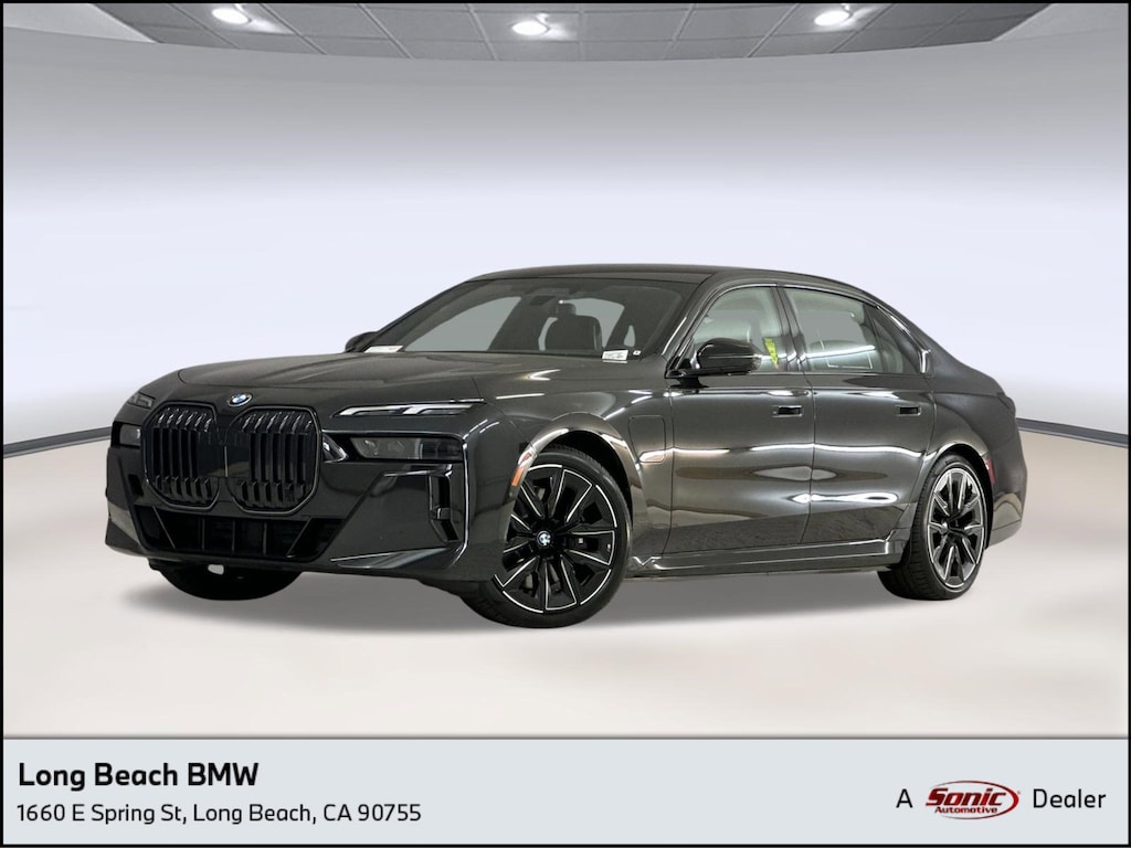 New 2026 BMW 750e xDrive Sedan