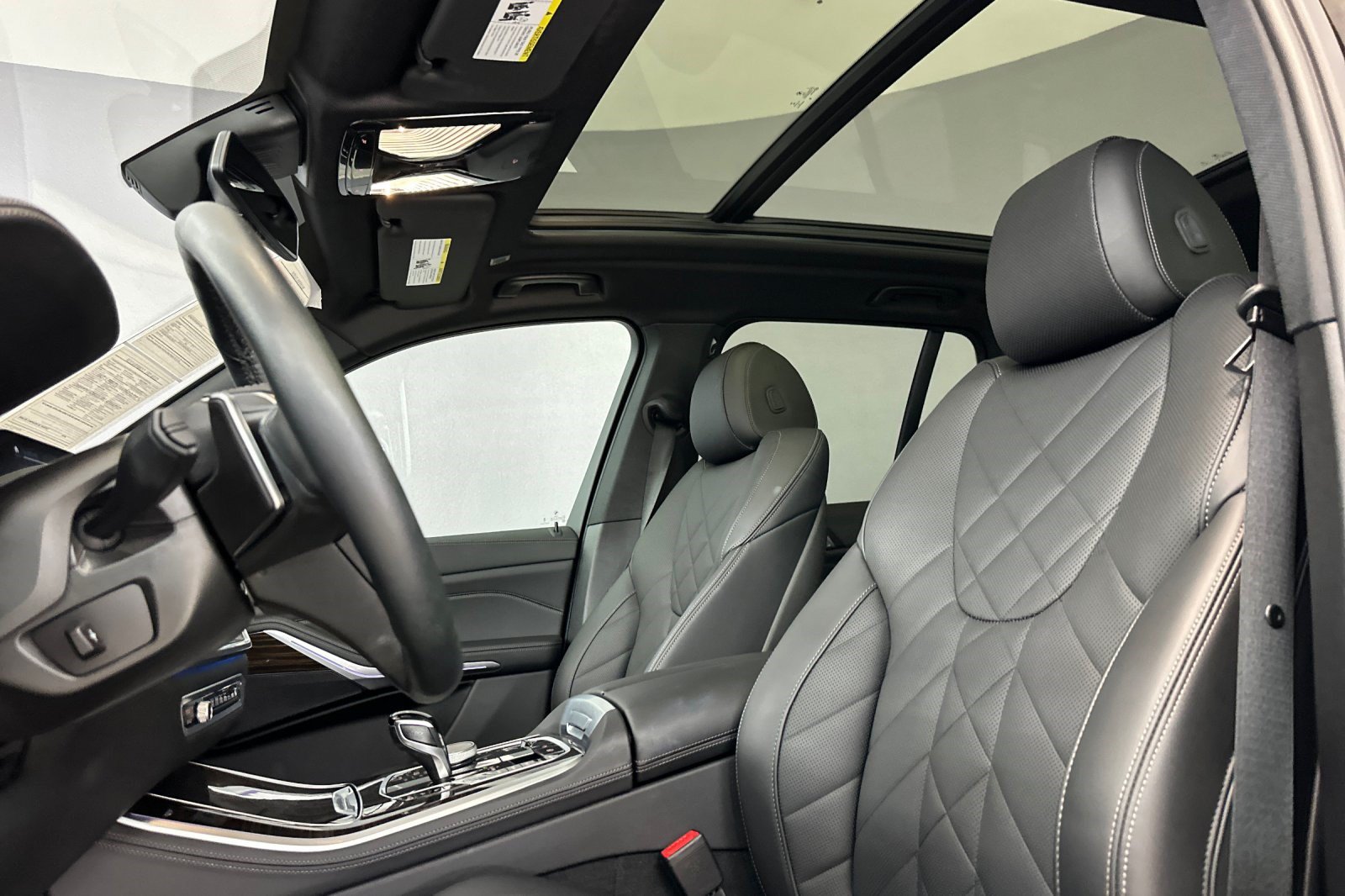 2023 BMW X5 45e - Photo 15