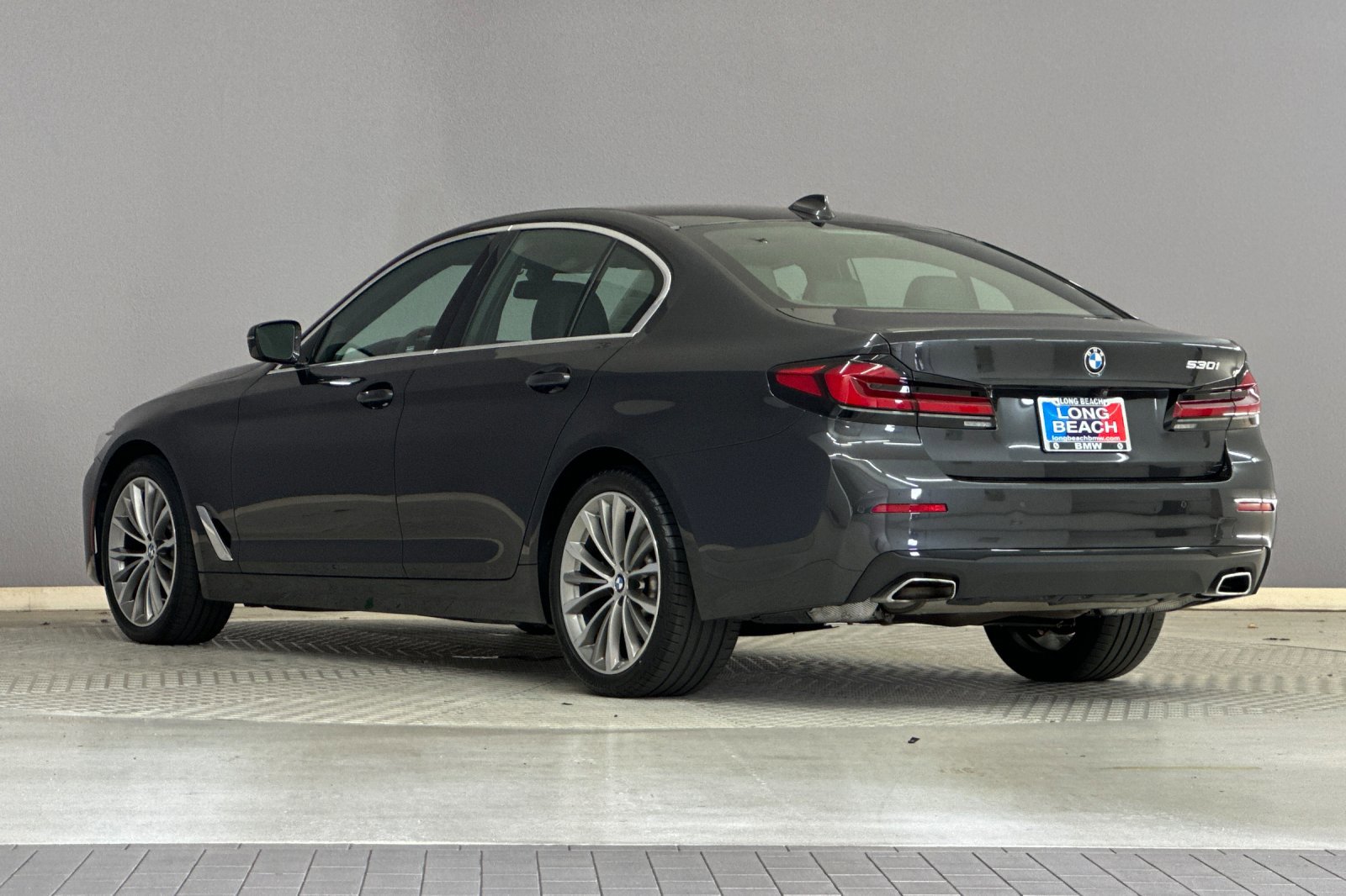 2022 Bmw 530i photo 2