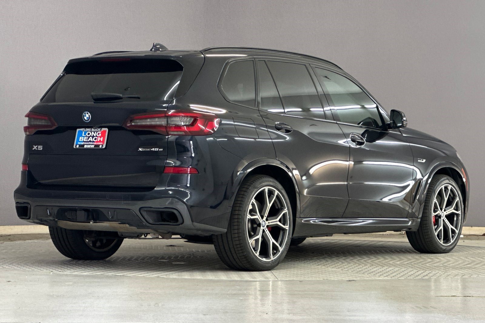 2022 BMW X5 PHEV xDrive45e photo 3