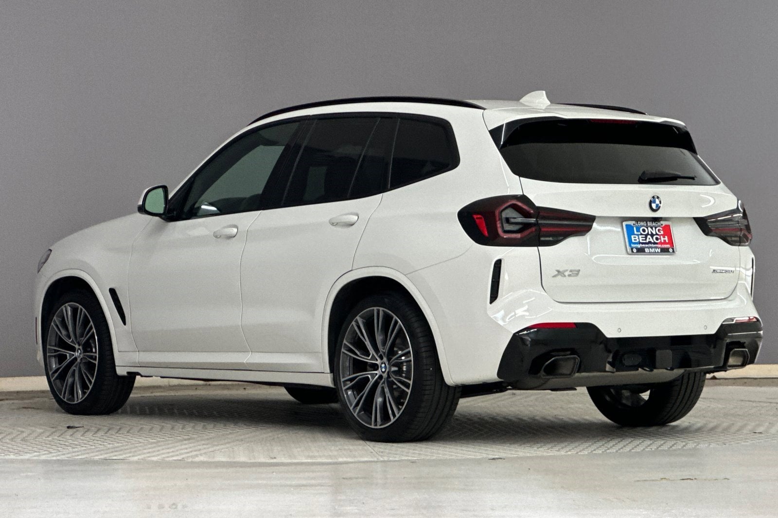 2023 BMW X3 xDrive30i photo 2