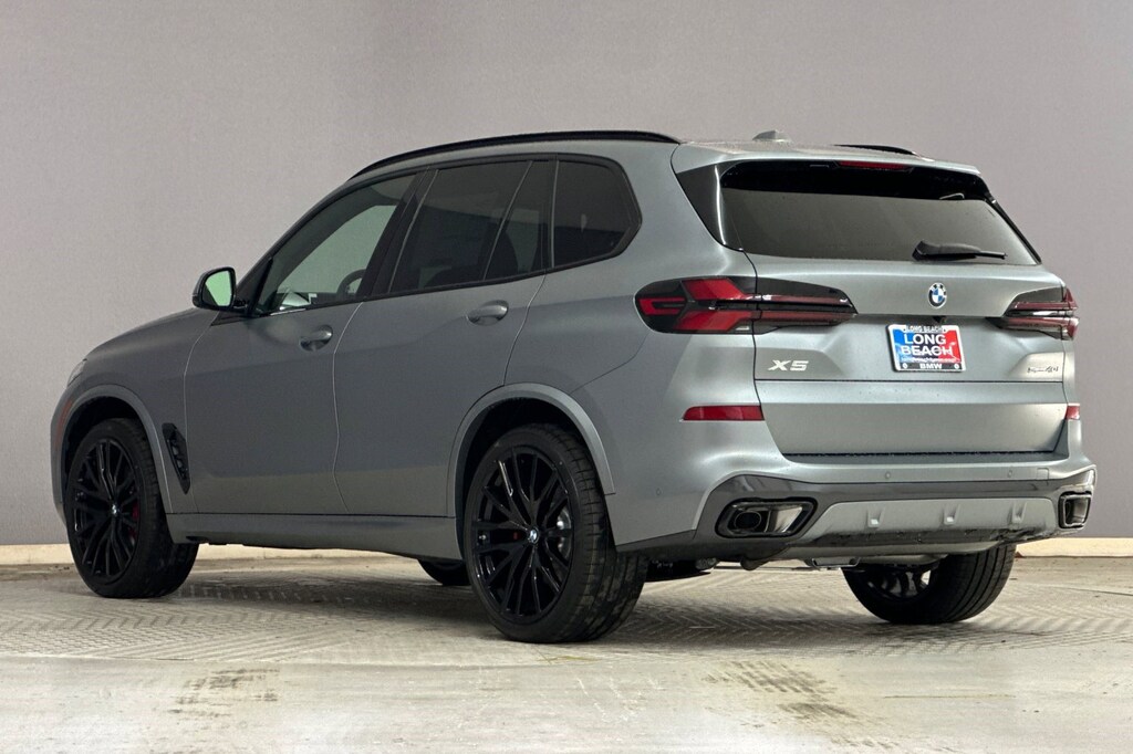 New 2026 BMW X5 sDrive40i SUV