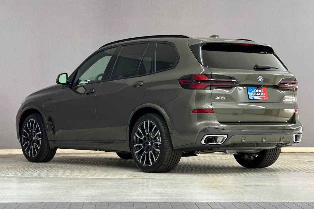 New 2026 BMW X5 PHEV xDrive50e SUV
