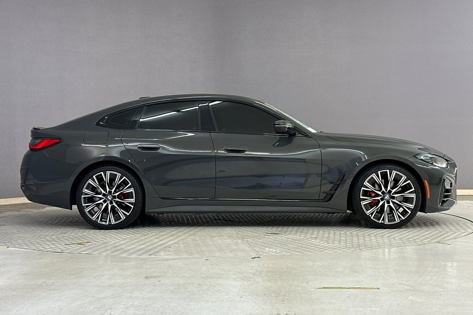 2024 BMW 430i photo 6