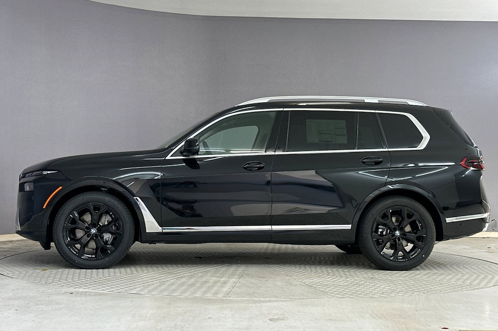 New 2026 BMW X7 xDrive40i SUV