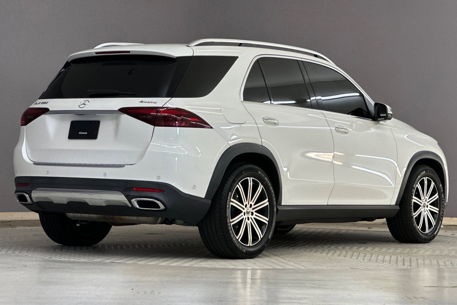 2024 Mercedes-Benz GLE 350 4MATIC photo 3