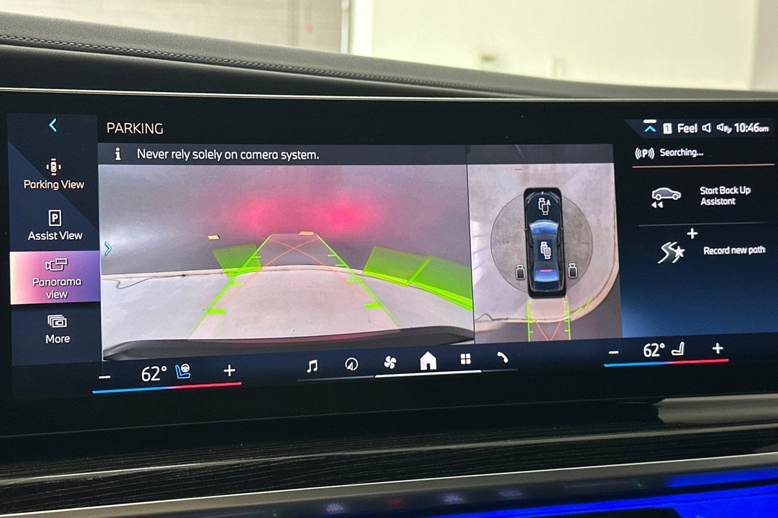 2026 BMW 7 Series 750e - Photo 24