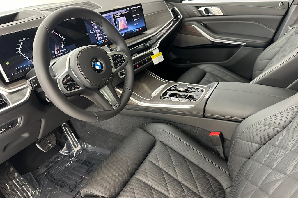 New 2027 BMW X7 xDrive40i SUV