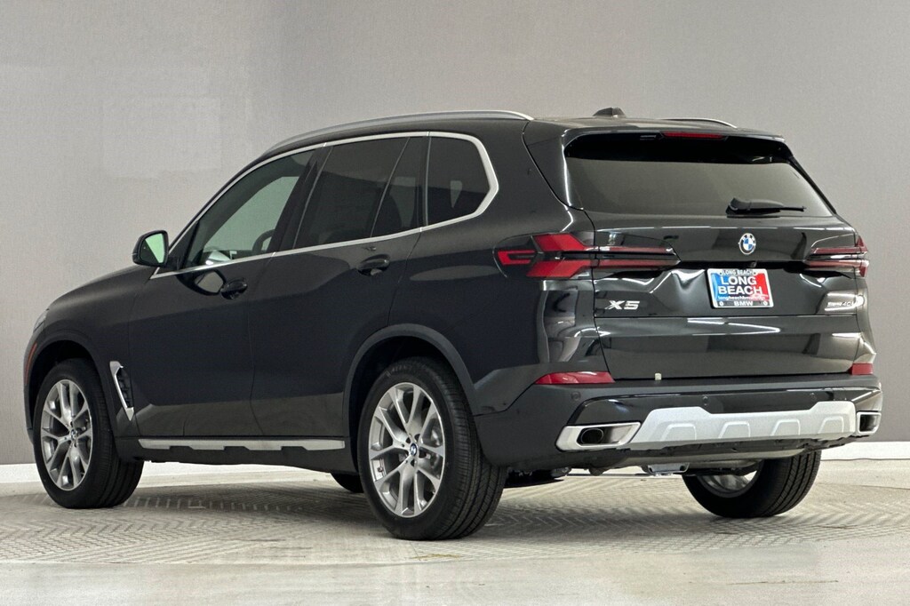 New 2026 BMW X5 sDrive40i SUV