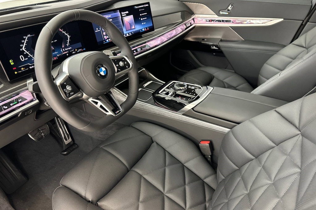 New 2026 BMW 740i Sedan
