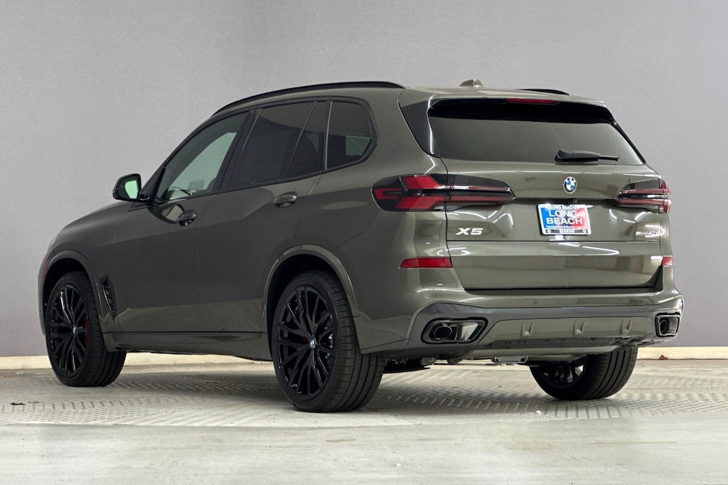 New 2026 BMW X5 sDrive40i SUV