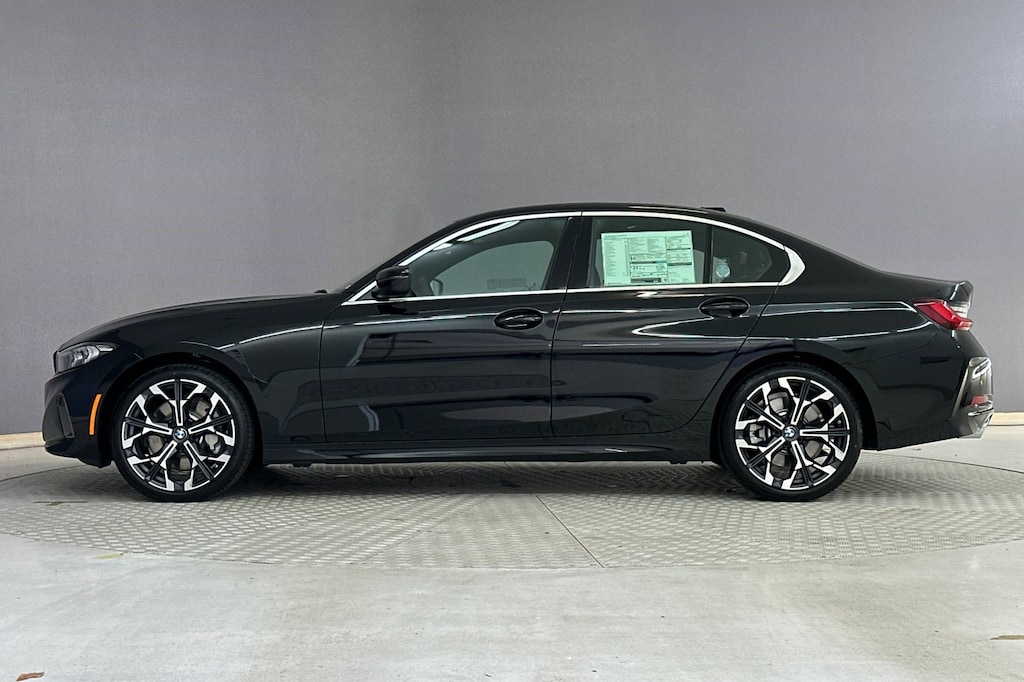 New 2026 BMW 330i Sedan