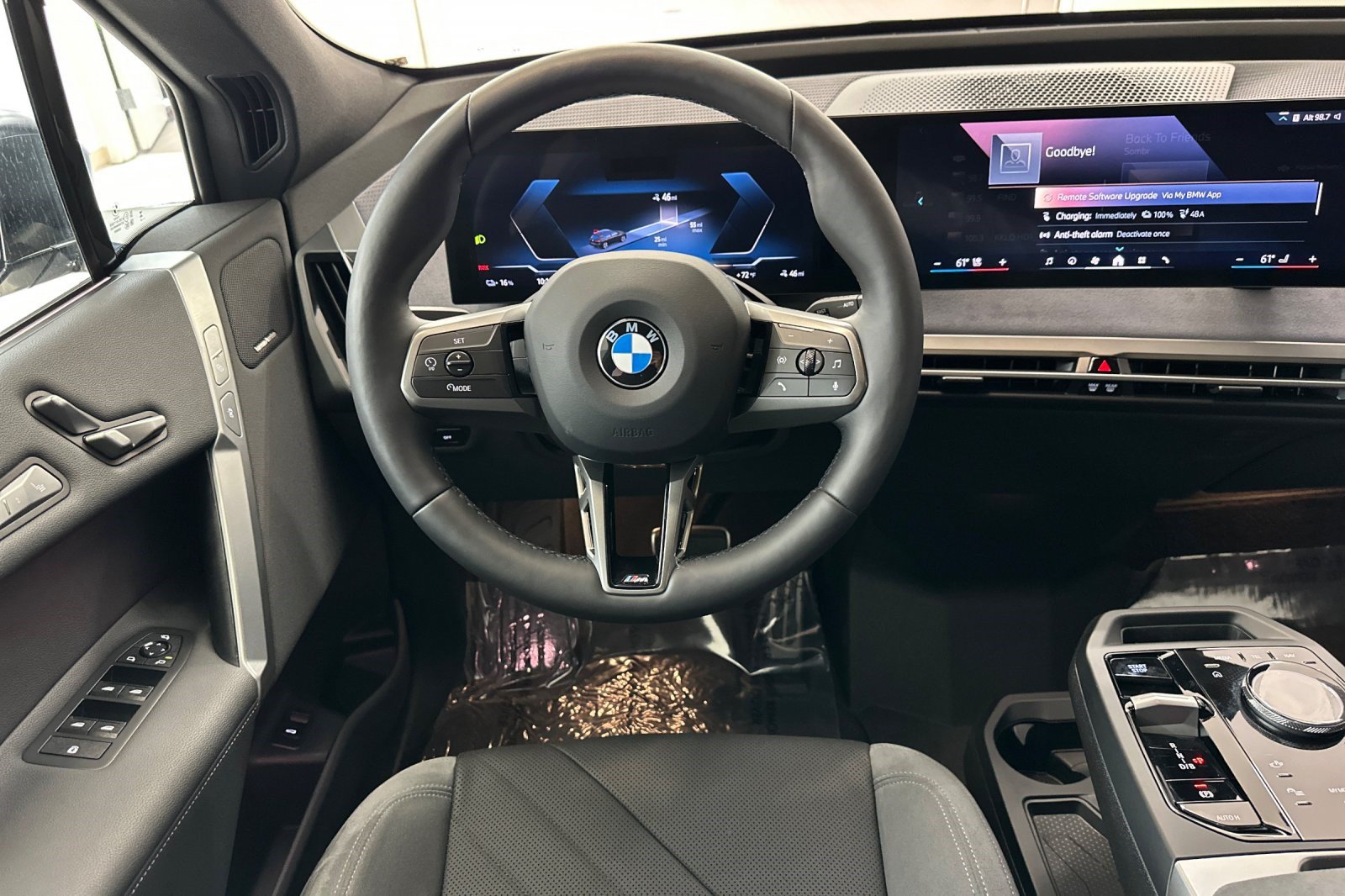 2026 BMW iX 45 - Photo 28