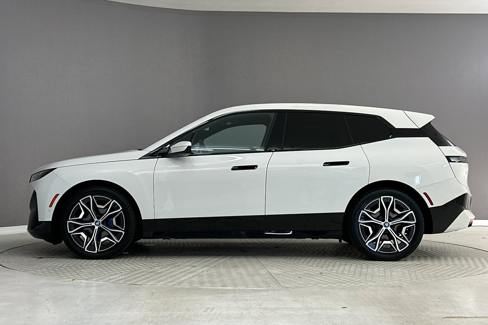 IX XDrive50 SUV
