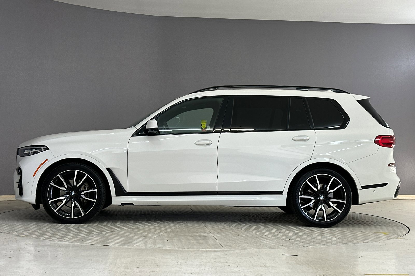 2022 Bmw X7 xDrive40i photo 2