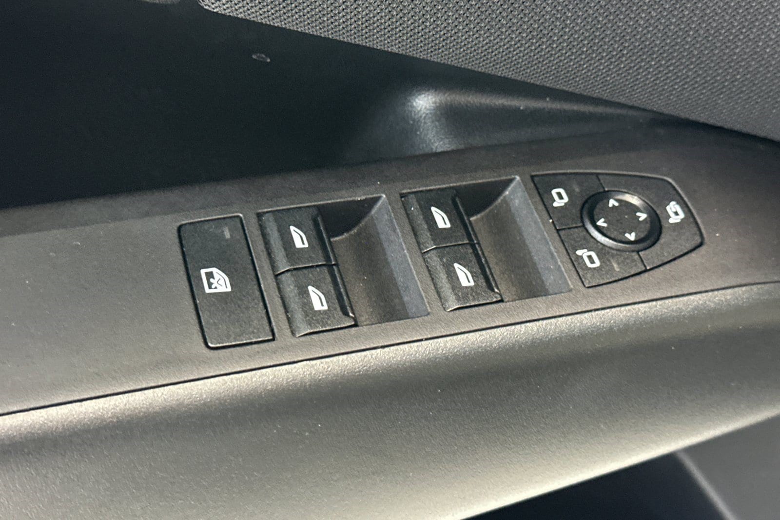 2025 BMW X3 30 - Photo 13