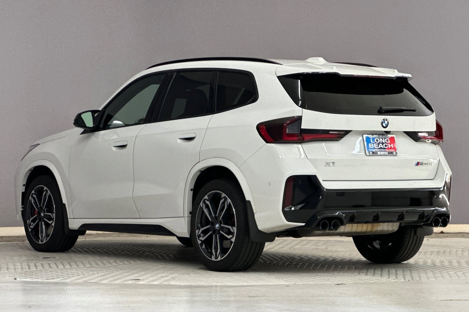 2024 BMW X1 M35i photo 2