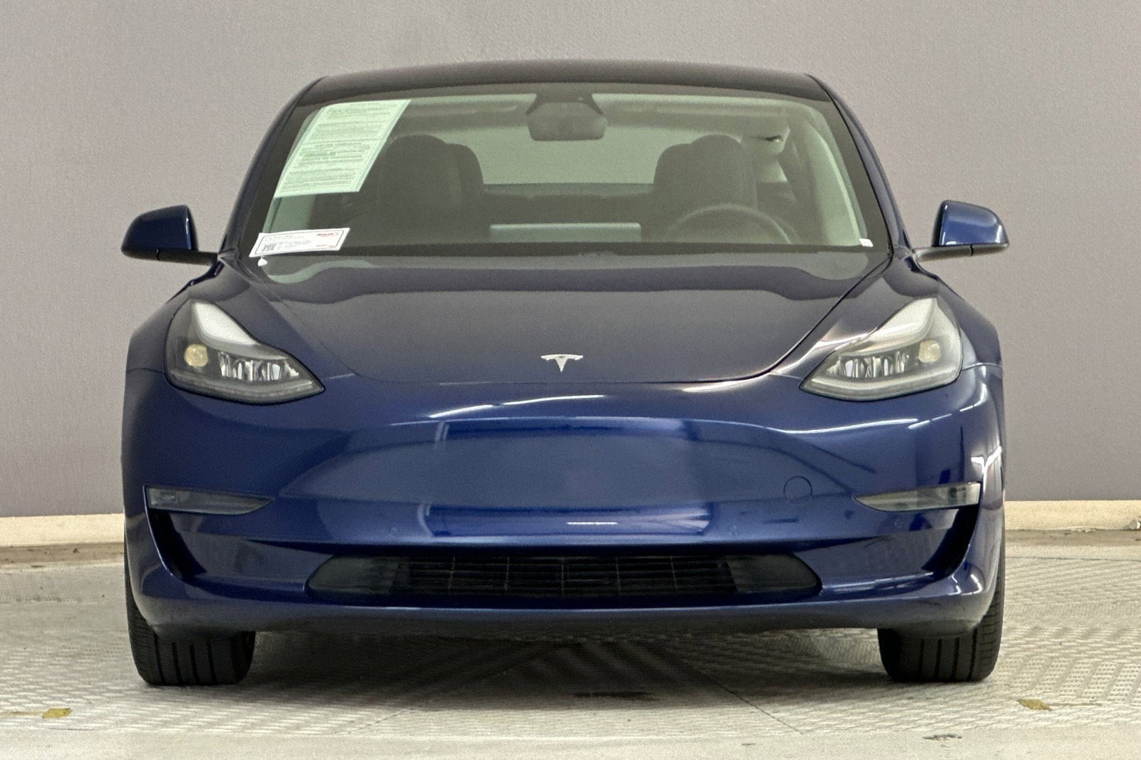 2021 Tesla Model 3 Standard Range Plus photo 4