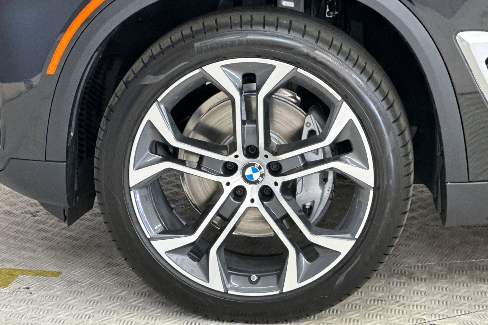 2026 BMW X5 40i - Photo 12