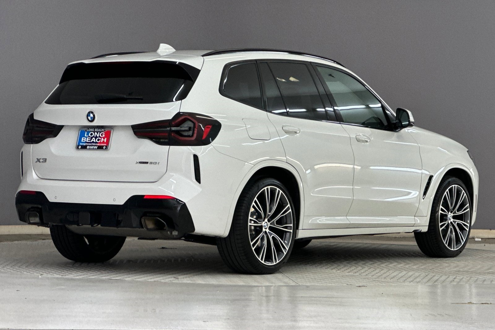 2023 BMW X3 xDrive30i photo 3