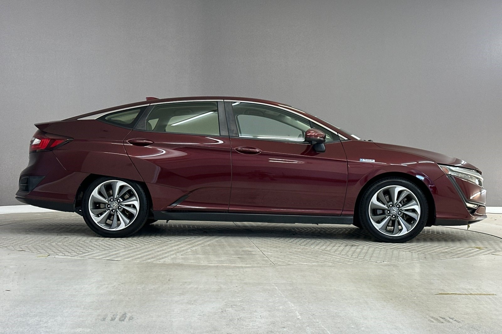 2018 Honda Clarity Plug-In Hybrid Touring Sedan