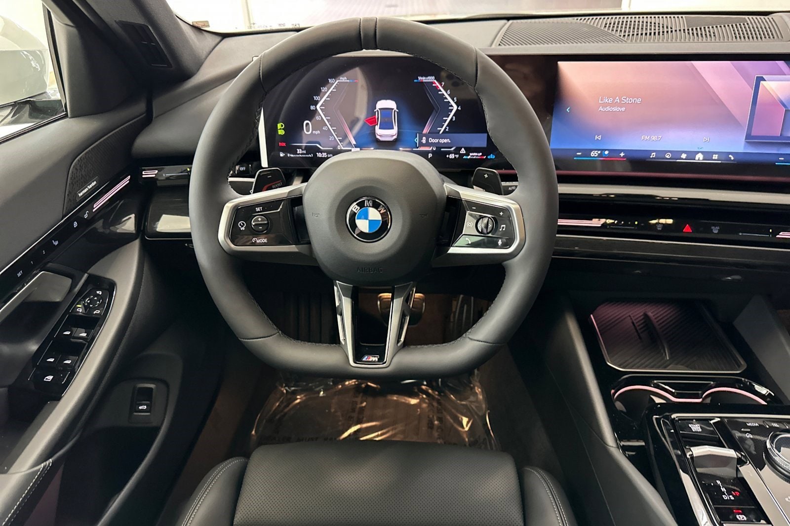 2026 BMW 5 Series 530i - Photo 26