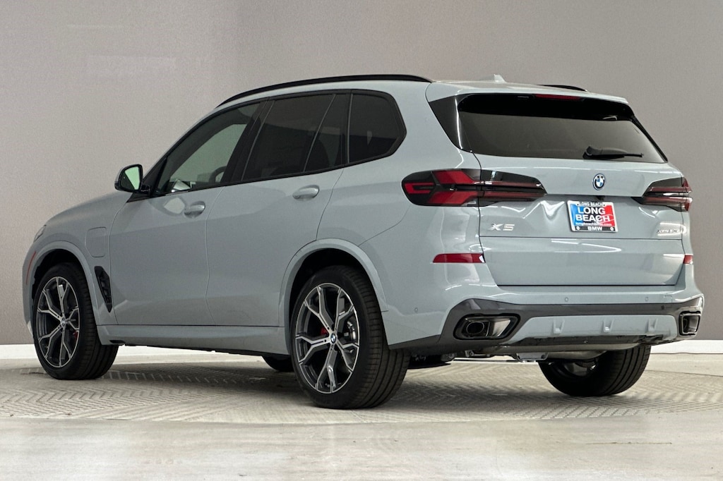 New 2026 BMW X5 PHEV xDrive50e SUV