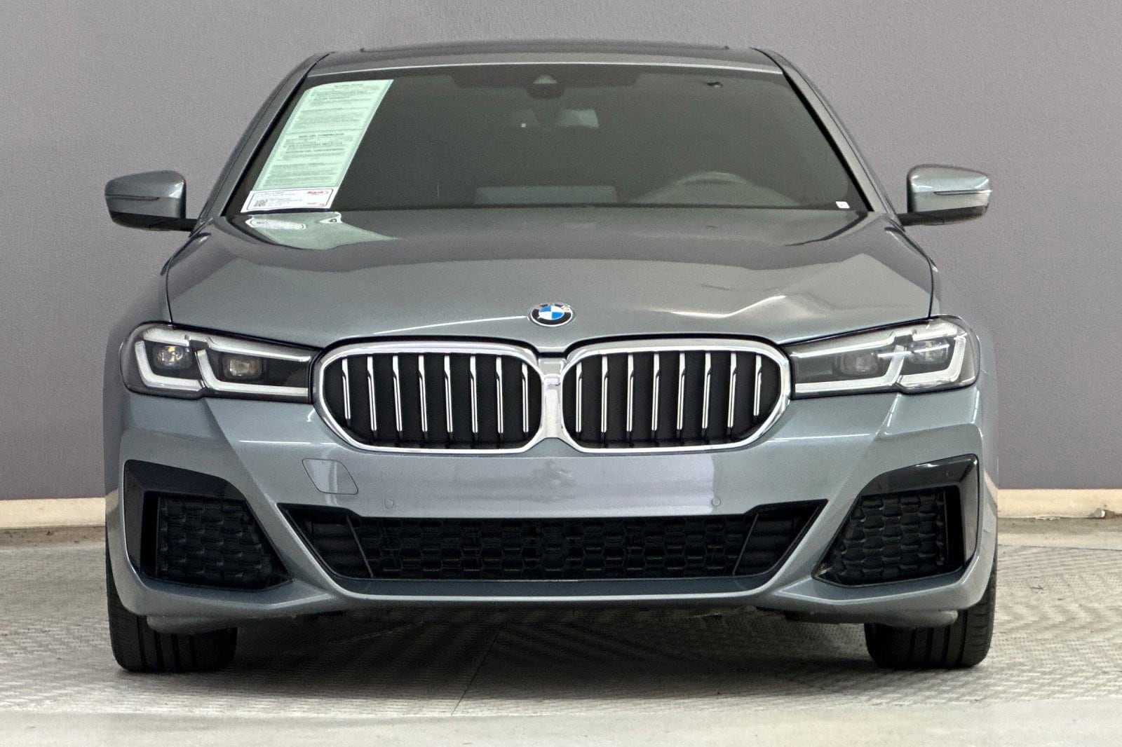 2023 BMW 530i photo 4