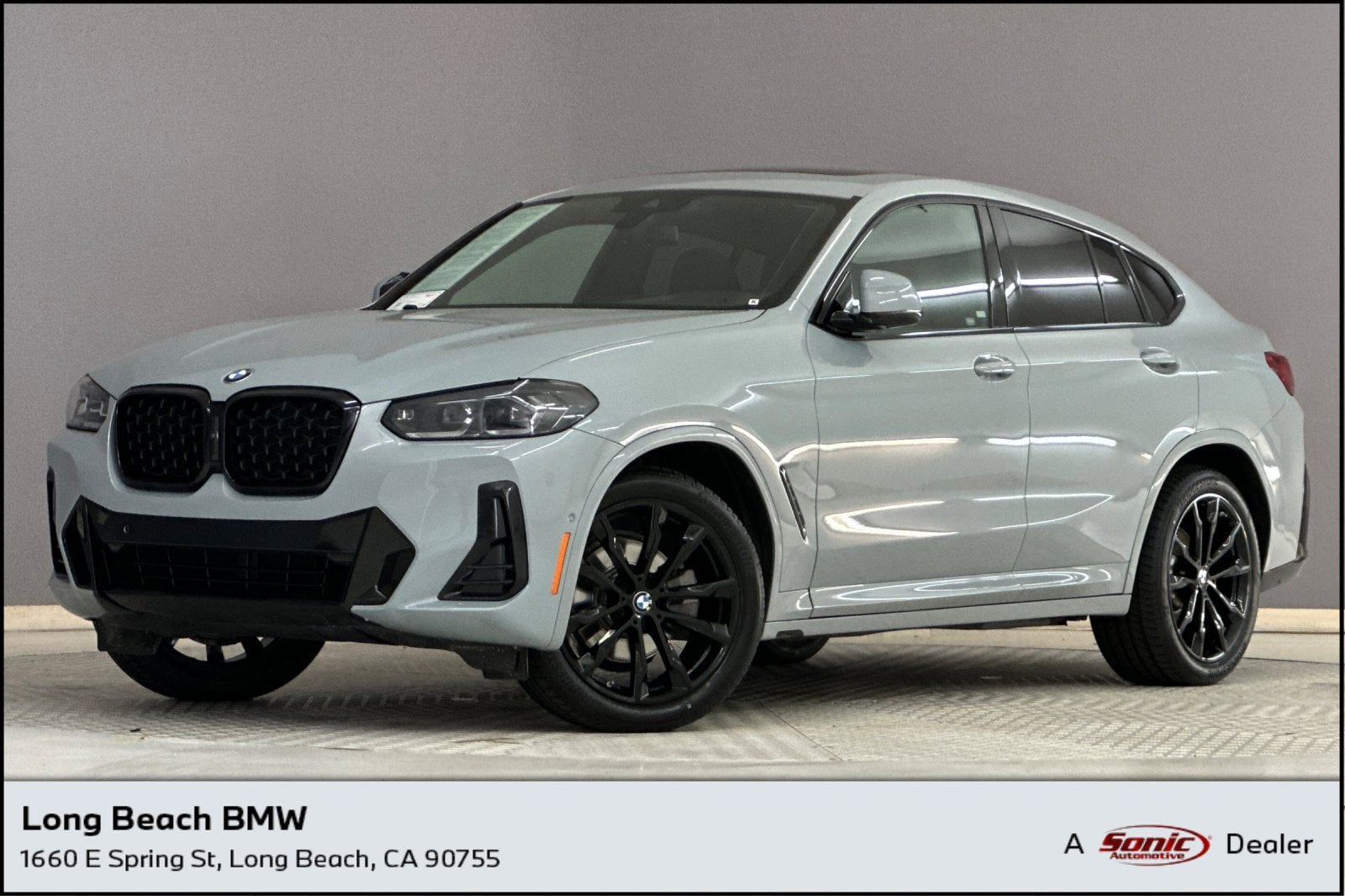 2023 BMW X4's photo